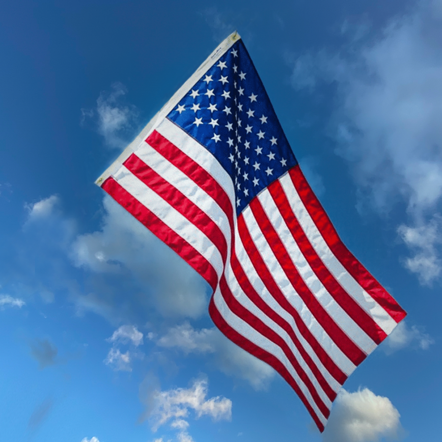 US Flag 3x5 ft. Nylon - Colonial Flag, image size:900x900