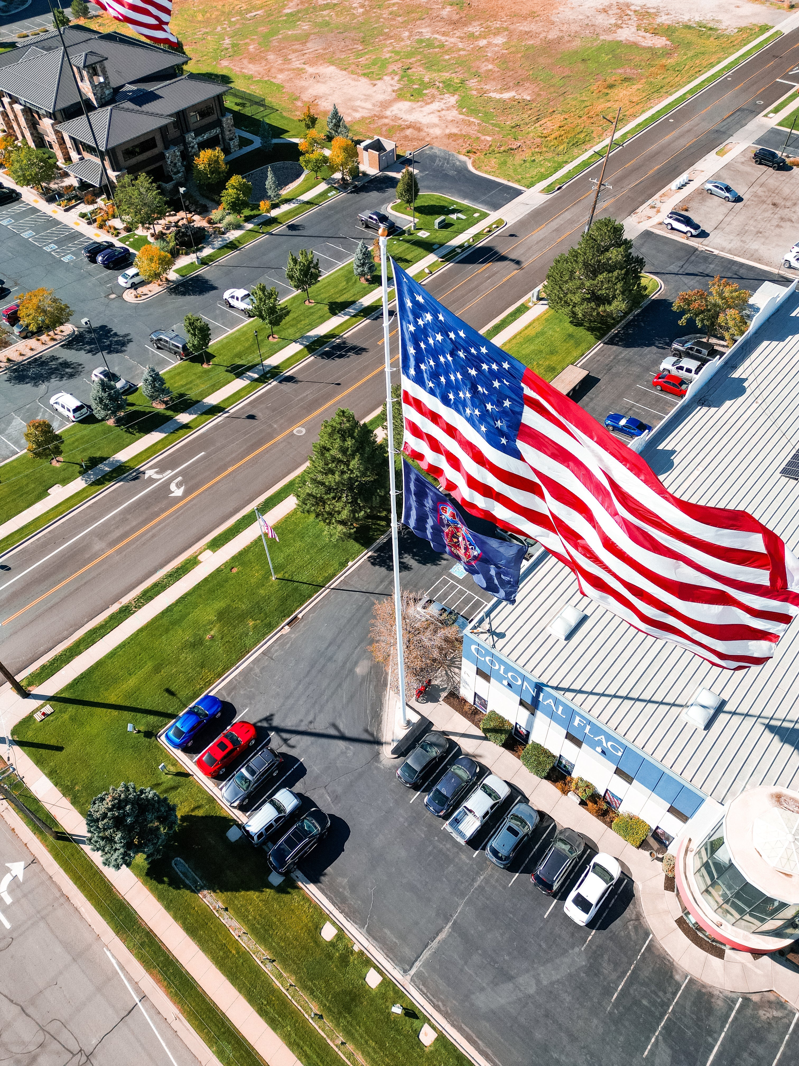How To Prevent Flag Tangles in Windy Conditions