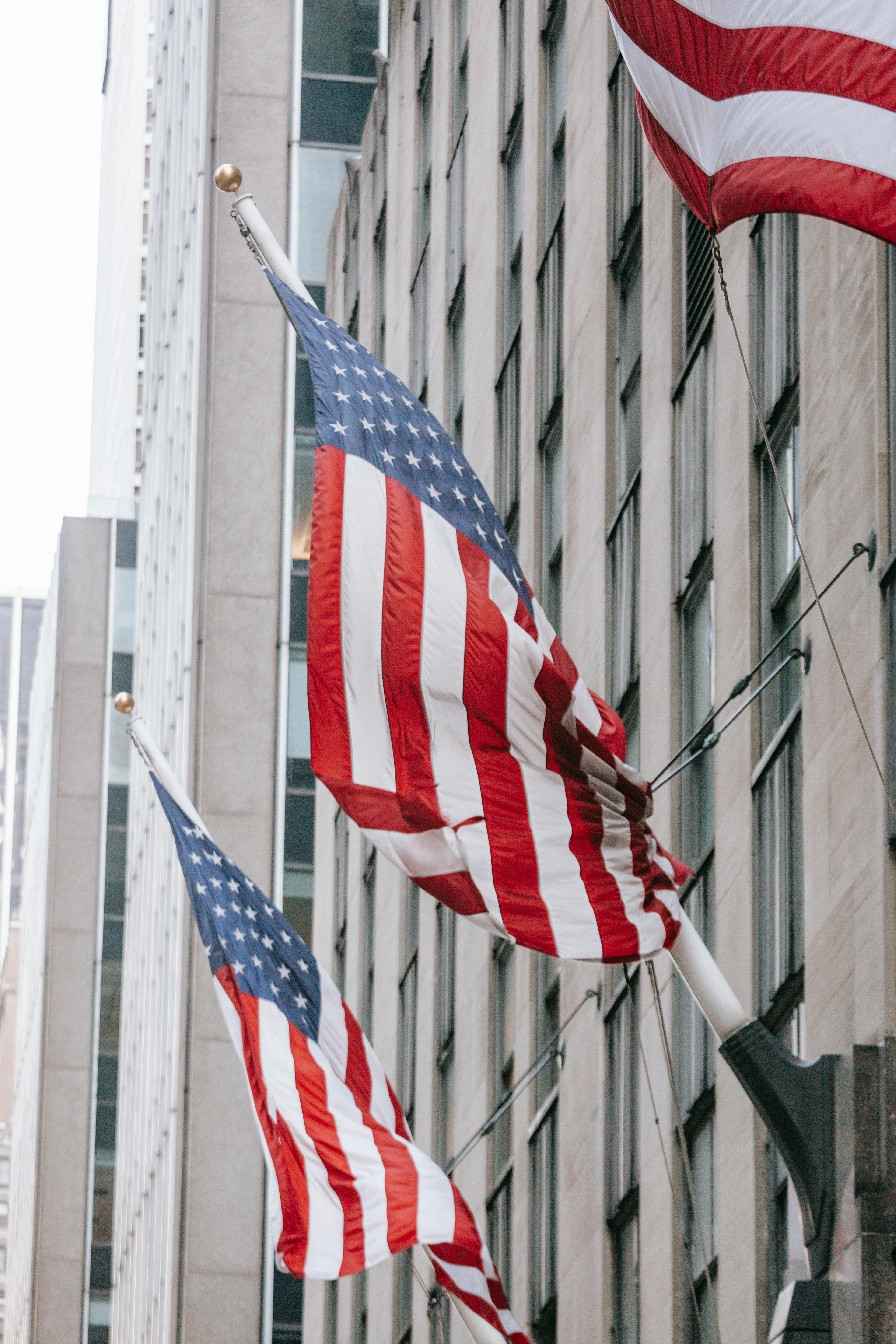 Wall-Mounted vs. In-Ground Flagpoles: Which Is Right for You?